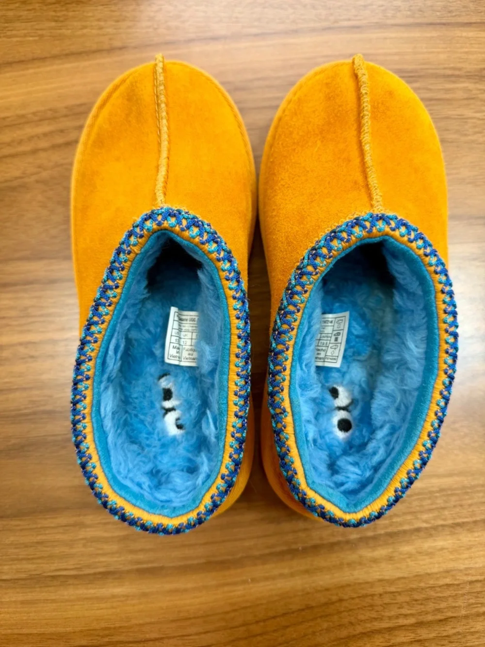 🔥 RARE UGG x Sesame Street Cookie Monster Tasman II Slippers Kids Size 13